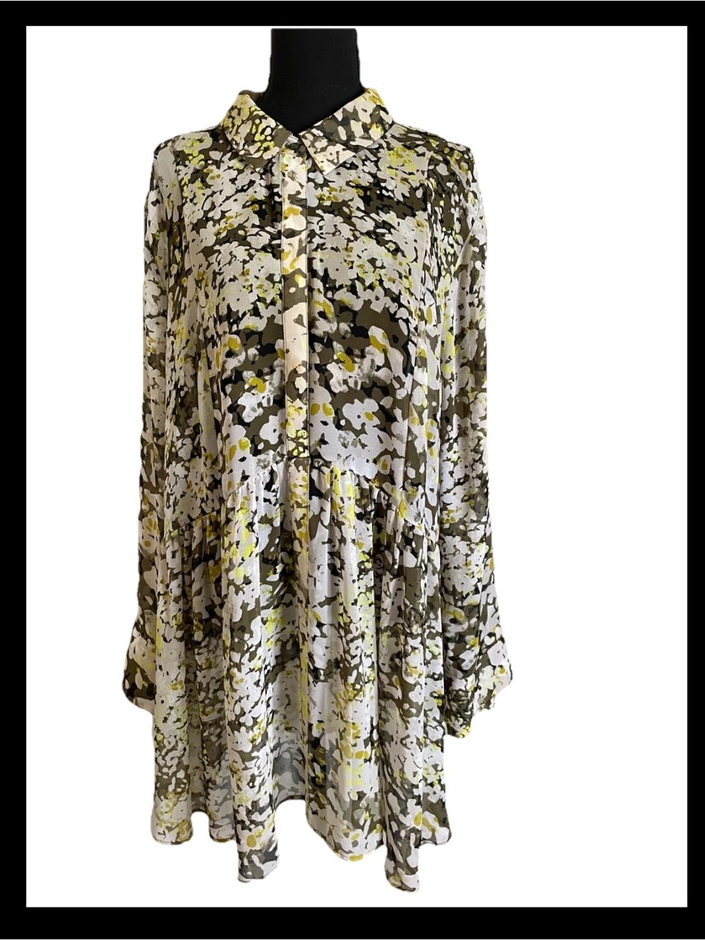 Lane Bryant Chiffon Plus Size Dress Size 26-28.Also fits size 18 with soft drape